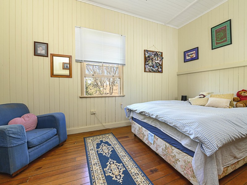 129 Lorenz Road, Clifton QLD 4361
