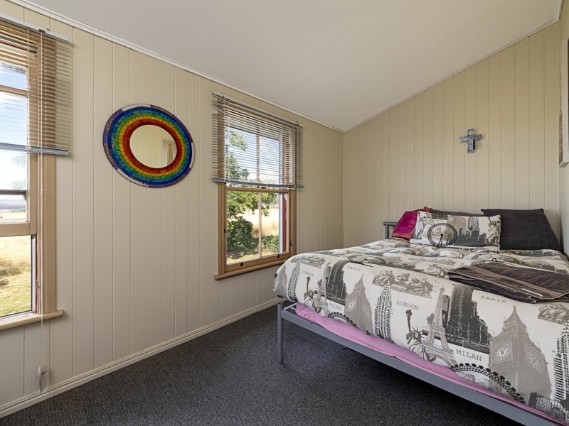 129 Lorenz Road, Clifton QLD 4361