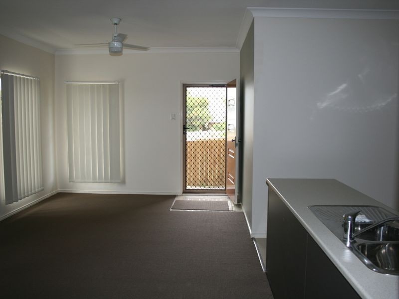 Unit 1- 9 Gore, Warwick QLD 4370