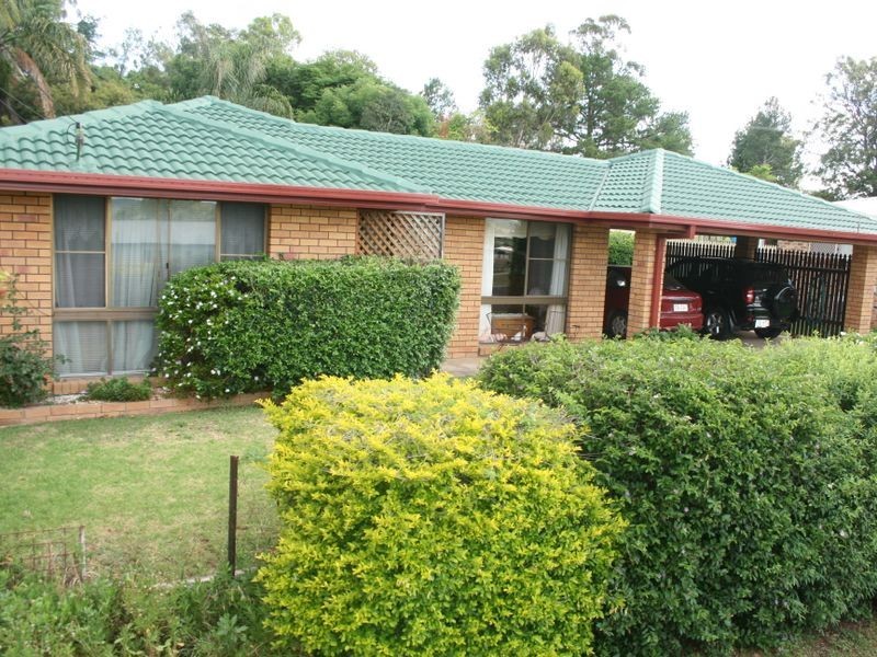 66 Warner St, Warwick QLD 4370