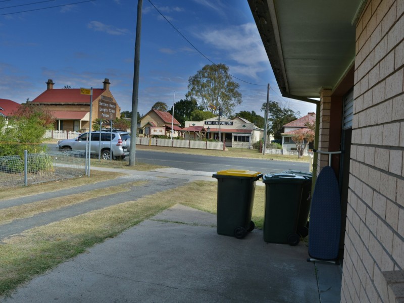 58 Wood Street, Warwick QLD 4370