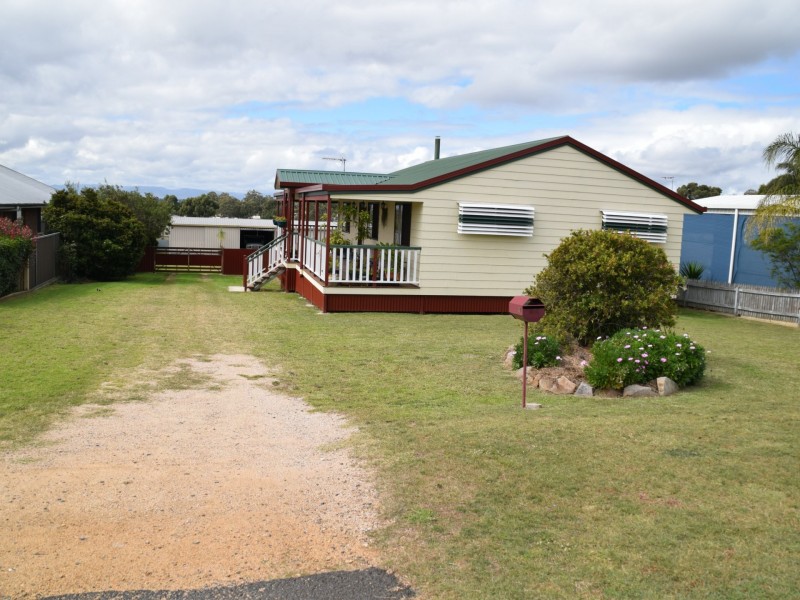 26 Ross Street, Warwick QLD 4370