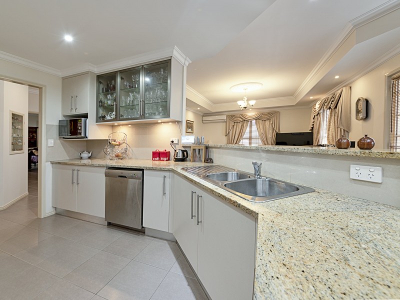 452 Glenvale Road, Leslie Dam QLD 4370