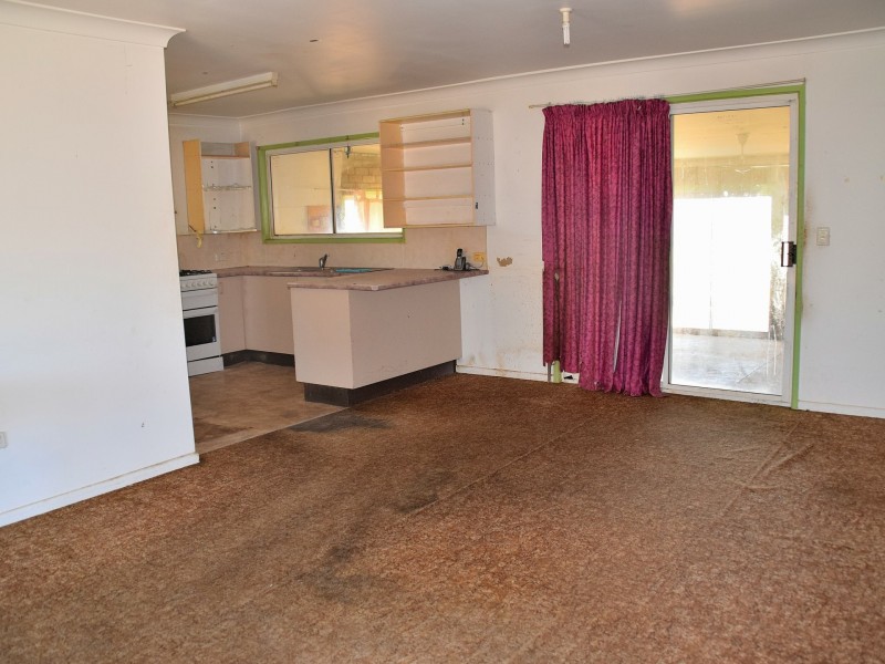 66 Donald Street, Leyburn QLD 4365