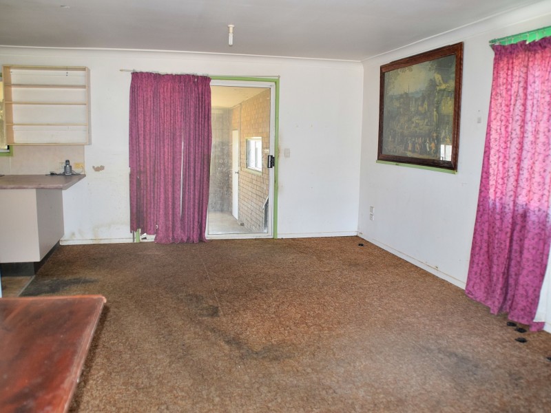 66 Donald Street, Leyburn QLD 4365