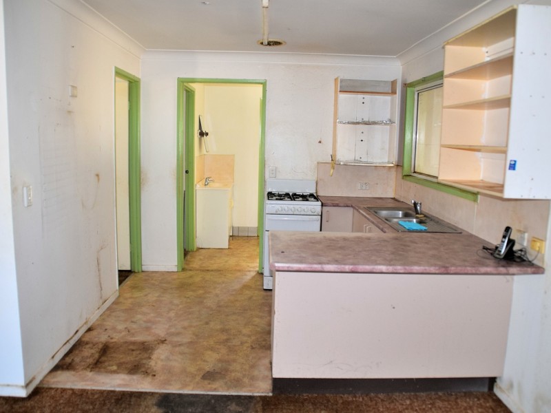 66 Donald Street, Leyburn QLD 4365