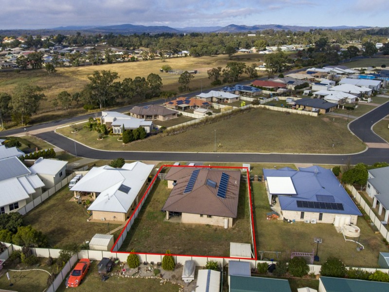 8 Himyar Drive, Warwick QLD 4370