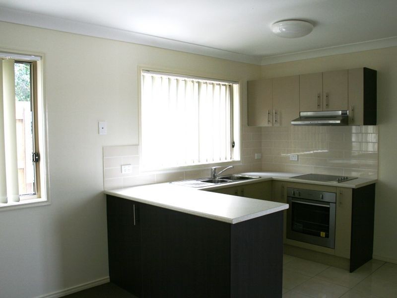 Unit 4 – 9 Gore Street,, Warwick QLD 4370