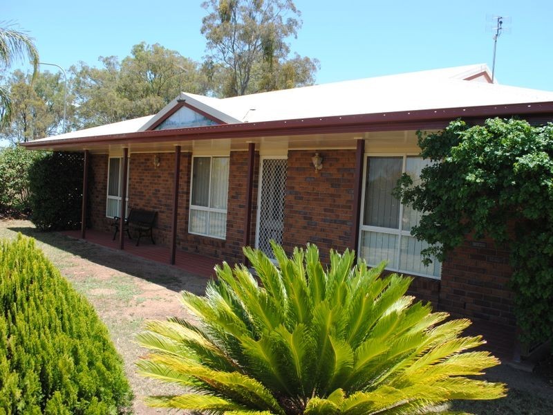 5 Emmaus Court, Warwick QLD 4370