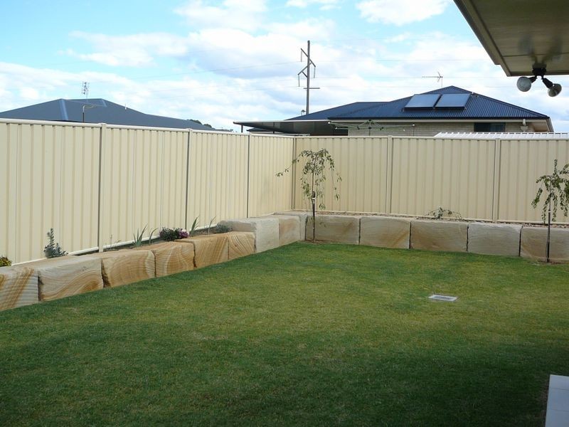8 Lomandra Court, Warwick QLD 4370