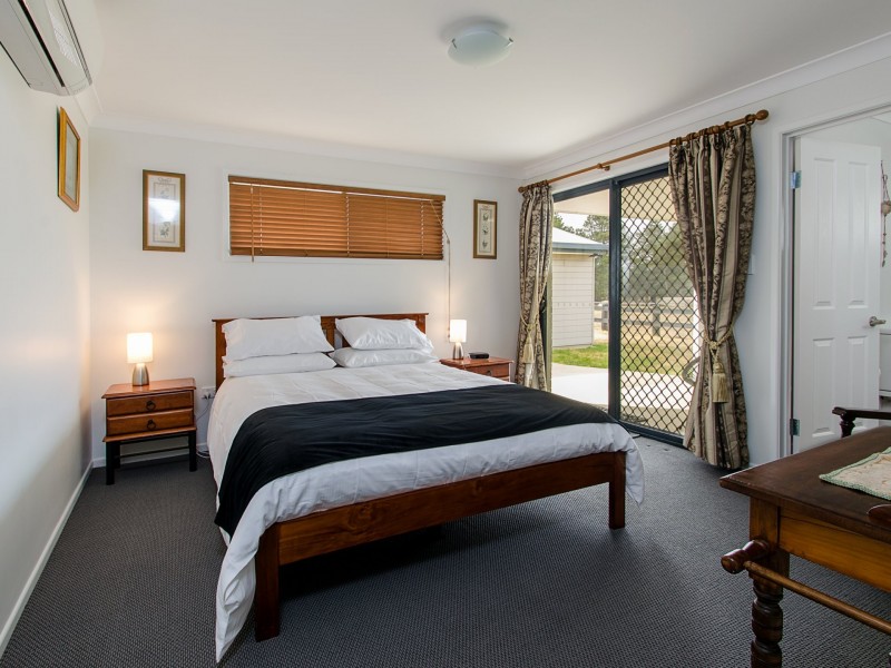 41 Caulley Lane, The Summit QLD 4377