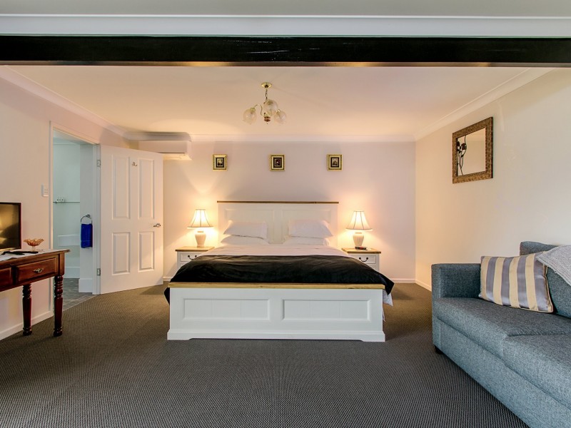 41 Caulley Lane, The Summit QLD 4377