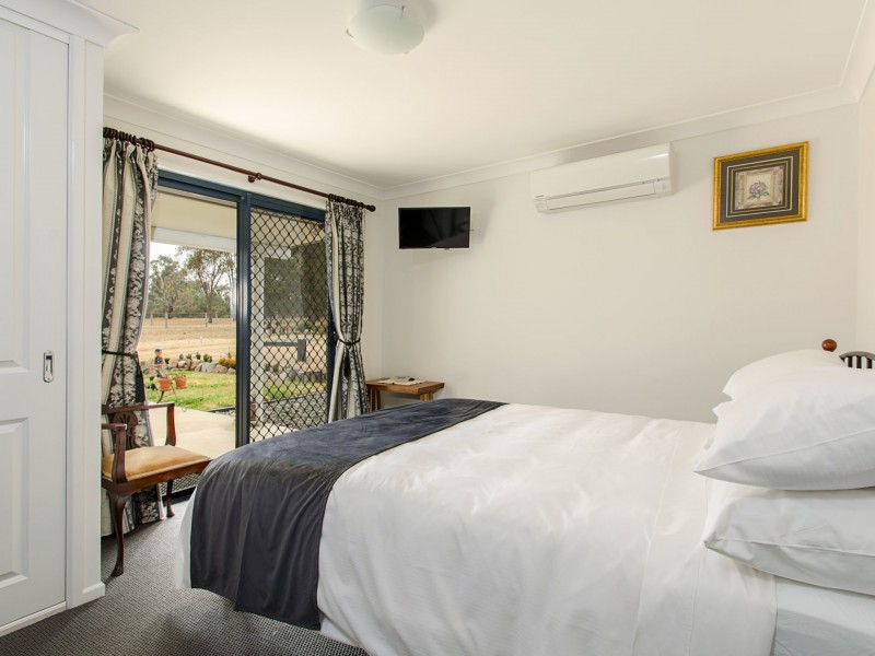 41 Caulley Lane, The Summit QLD 4377