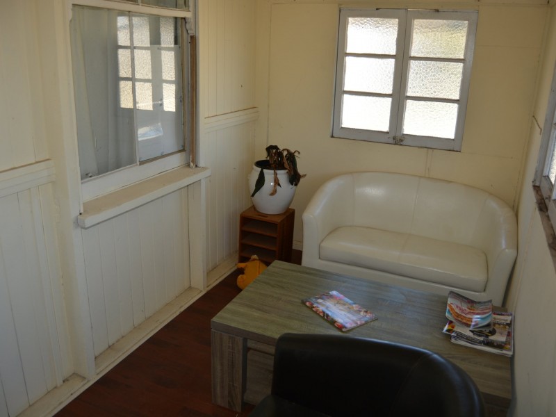 20 Wallace st, Warwick QLD 4370