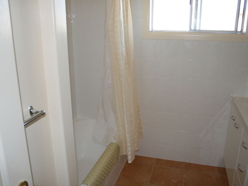 16 VICTORIA ST, Inglewood QLD 4387