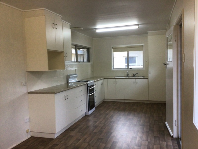 4 Evenden Street, Warwick QLD 4370