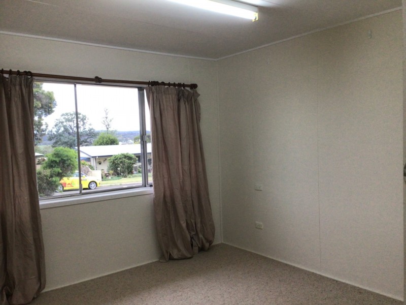 4 Evenden Street, Warwick QLD 4370