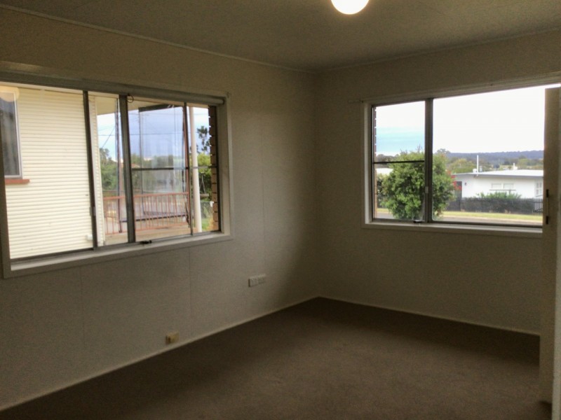 4 Evenden Street, Warwick QLD 4370