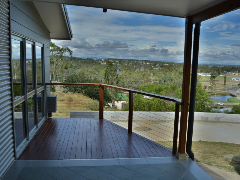 15a Weewondilla Road, Warwick QLD 4370