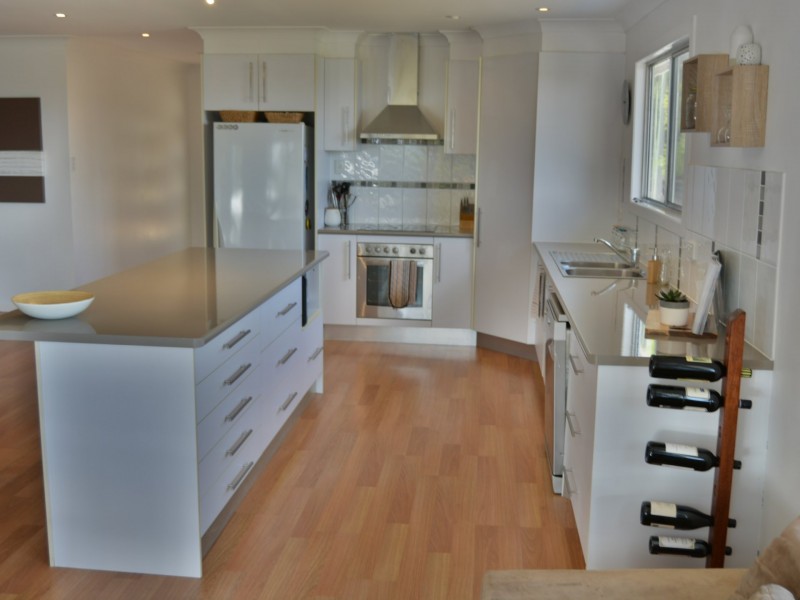 15a Weewondilla Road, Warwick QLD 4370