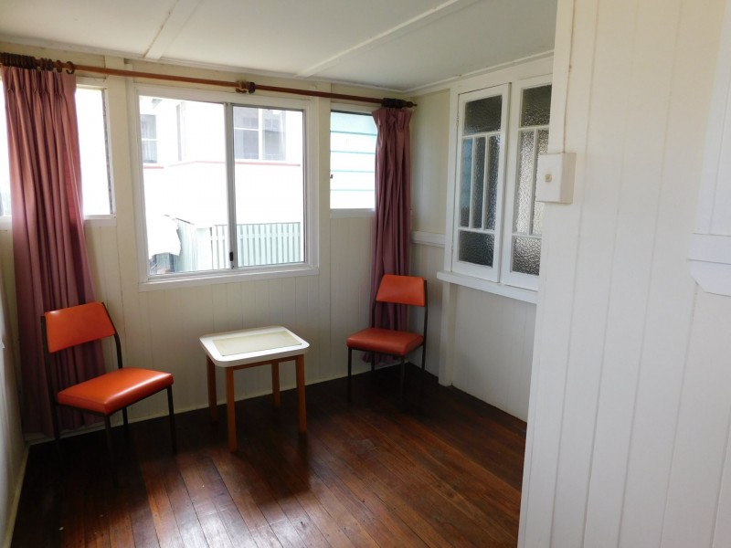 81 Pratten Street, Warwick QLD 4370