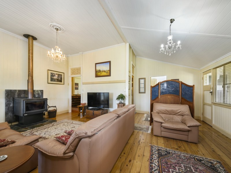 730 Glenvale Road, Leslie Dam QLD 4370