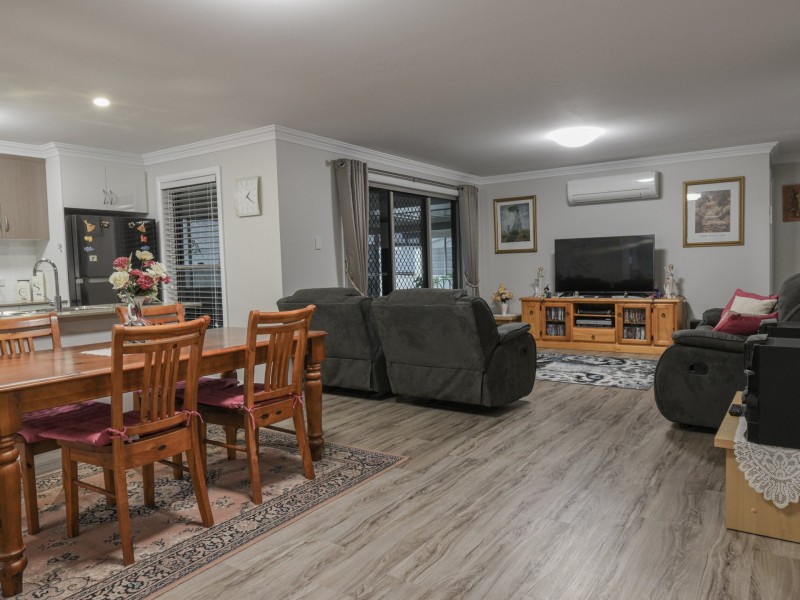 2 Derby Drive, Rosenthal Heights QLD 4370