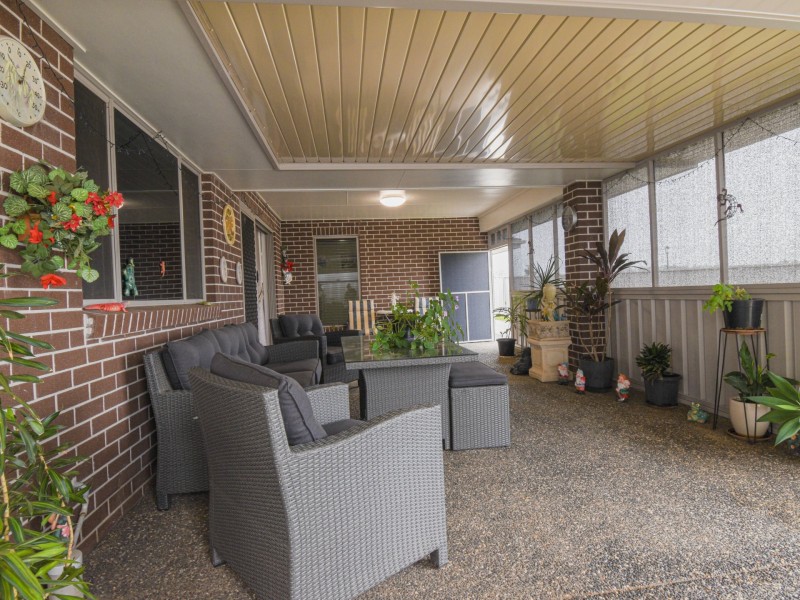 2 Derby Drive, Rosenthal Heights QLD 4370