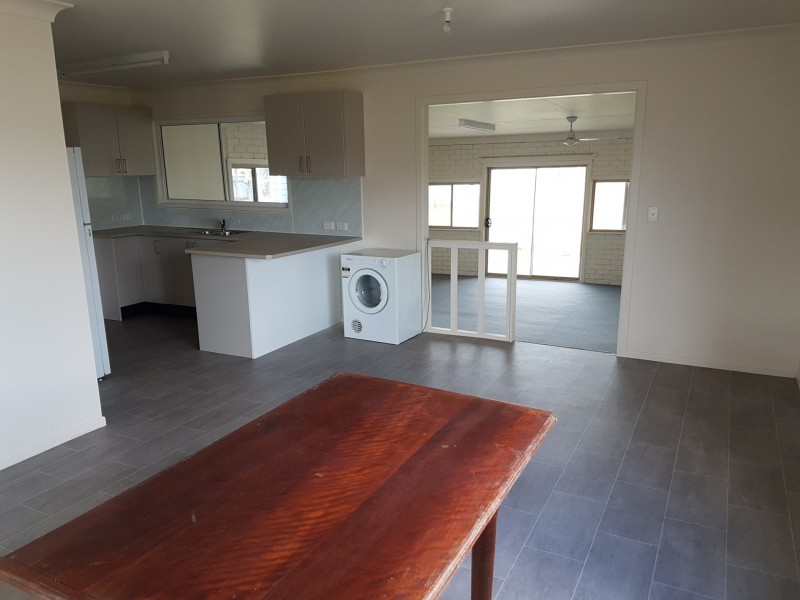 66 Donald Street, Leyburn QLD 4365