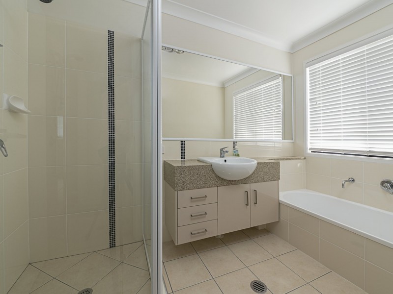 12 Lookout Place, Warwick QLD 4370