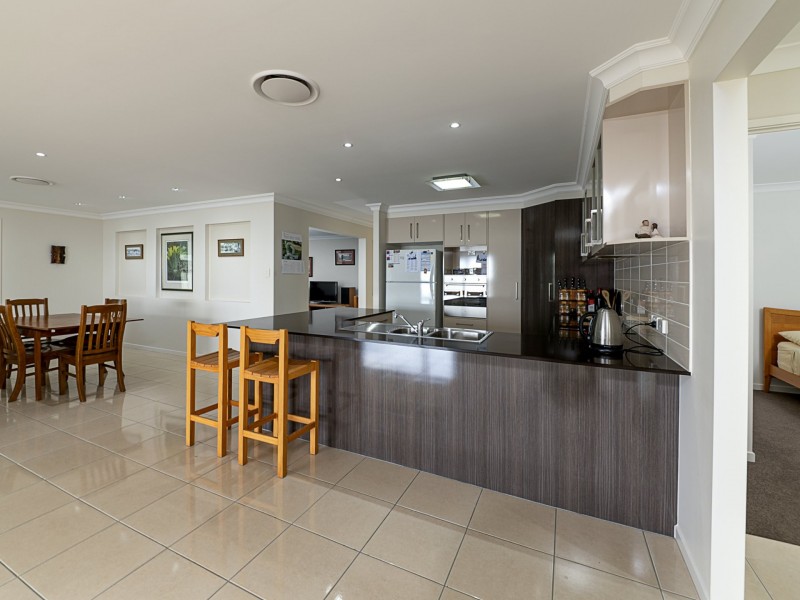 12 Lookout Place, Warwick QLD 4370