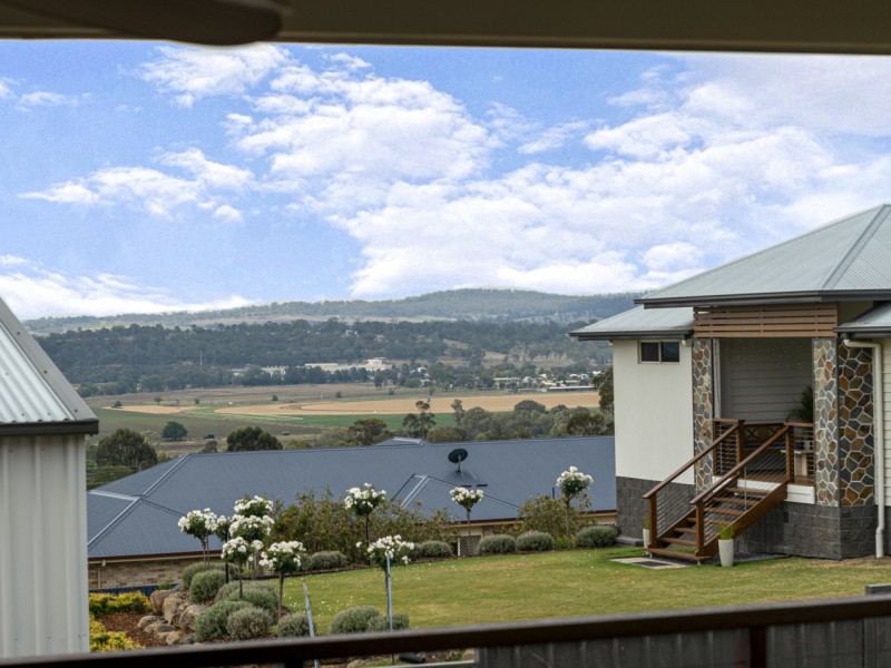 12 Lookout Place, Warwick QLD 4370