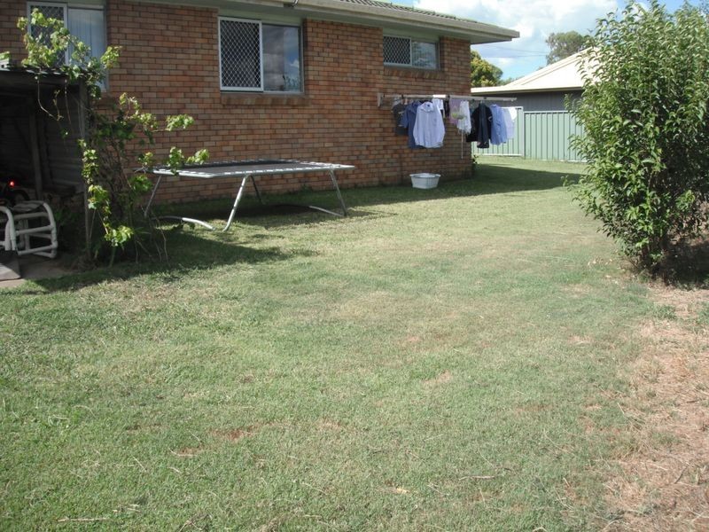 14 Gilbert Crescent, Warwick QLD 4370