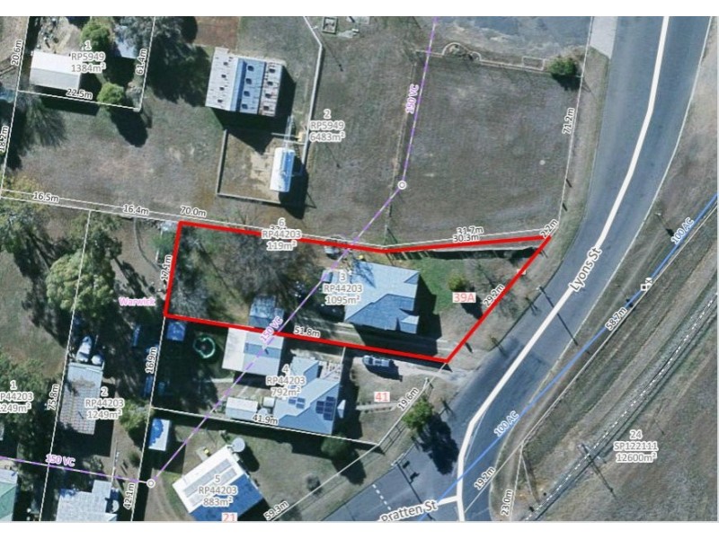 39A Lyons st, Warwick QLD 4370