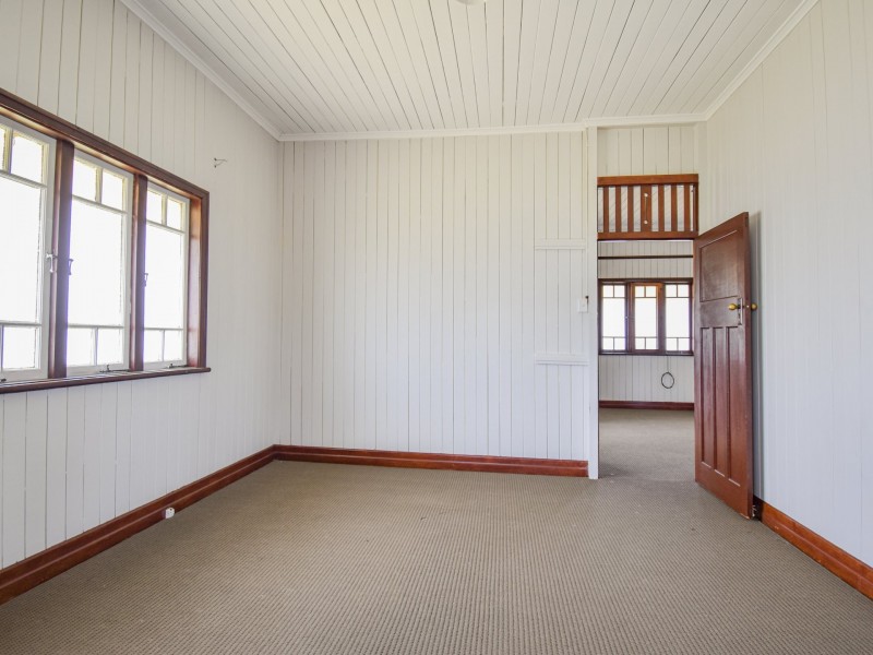 39A Lyons st, Warwick QLD 4370