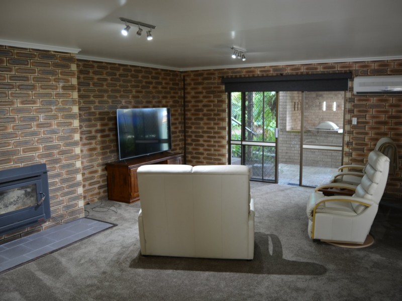 10 Ellwood Avenue, Warwick QLD 4370