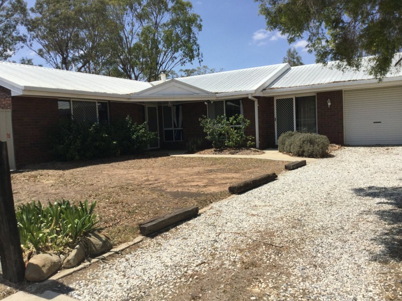 138 Glengallan Road, Warwick QLD 4370