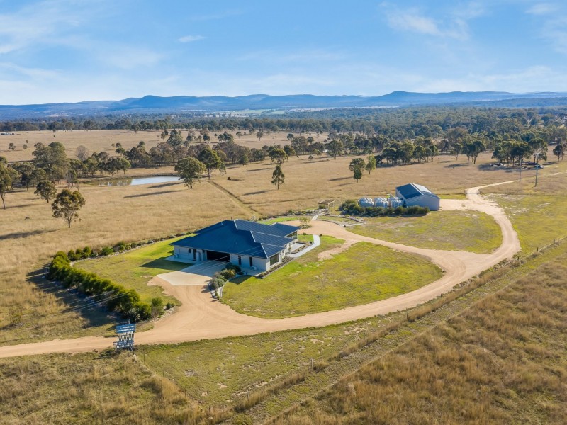 Aloma 90 Cobons Road, Loch Lomond QLD 4370