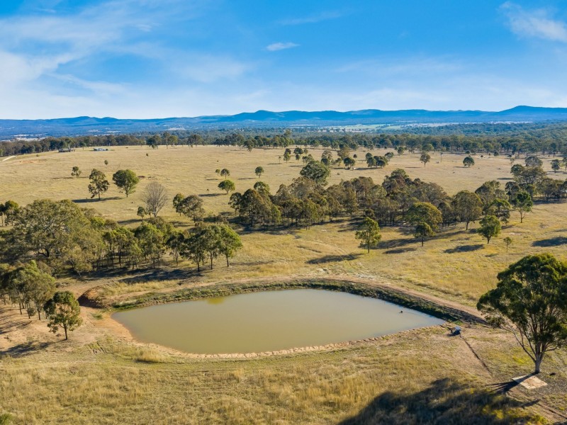 Aloma 90 Cobons Road, Loch Lomond QLD 4370