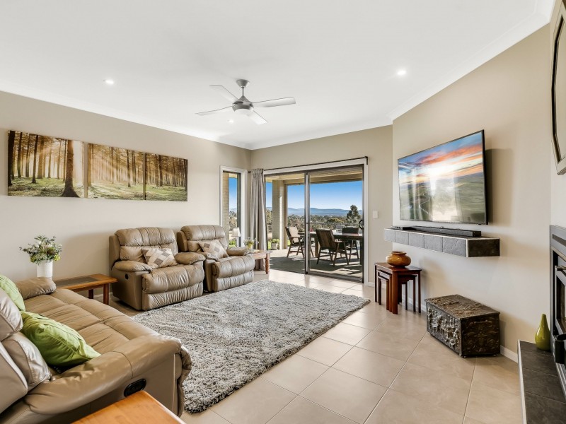 Aloma 90 Cobons Road, Loch Lomond QLD 4370