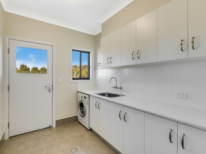 Aloma 90 Cobons Road, Loch Lomond QLD 4370