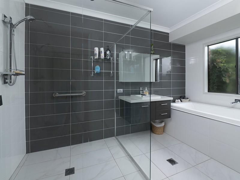 213 Palmerin Street, Warwick QLD 4370