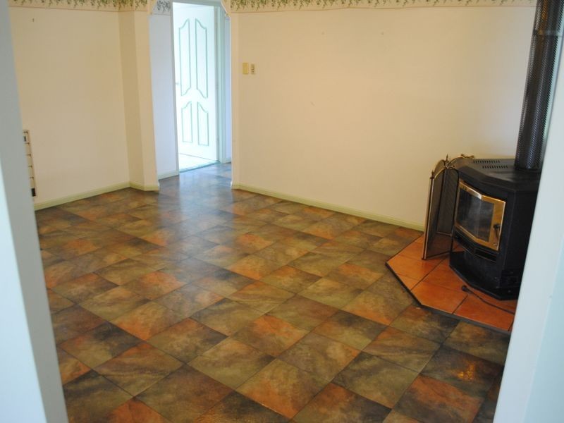 25 Fairway Drive, Warwick QLD 4370