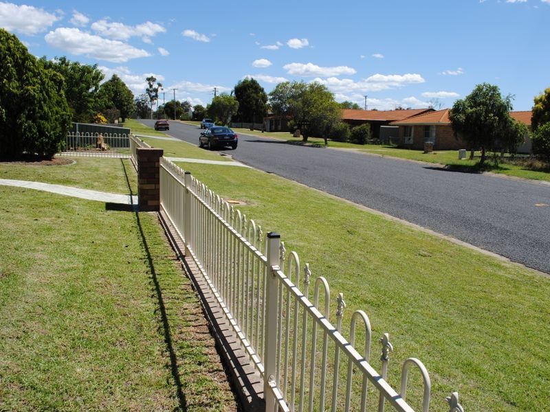 25 Fairway Drive, Warwick QLD 4370