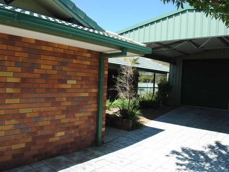 25 Fairway Drive, Warwick QLD 4370