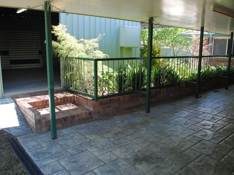 25 Fairway Drive, Warwick QLD 4370