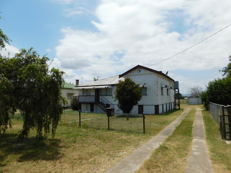 76 Canning Street, Warwick QLD 4370