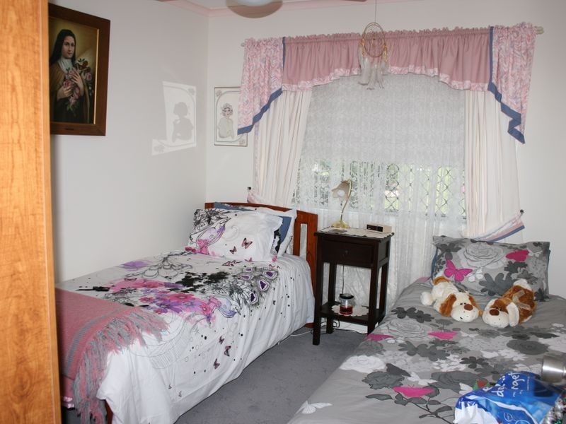 37 ROSENDAHL STREET, Warwick QLD 4370