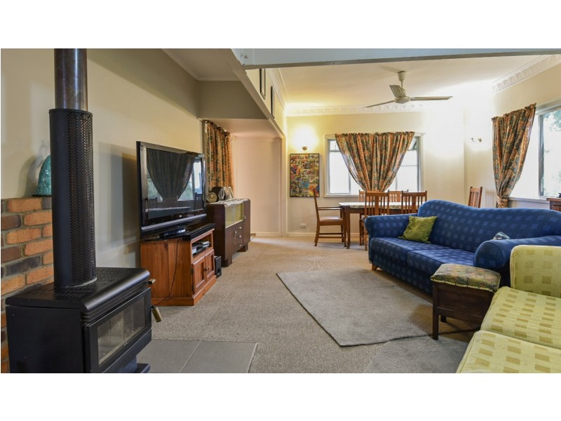 7 River Terrace, Warwick QLD 4370