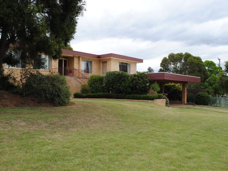184 Pratten Street, Warwick QLD 4370